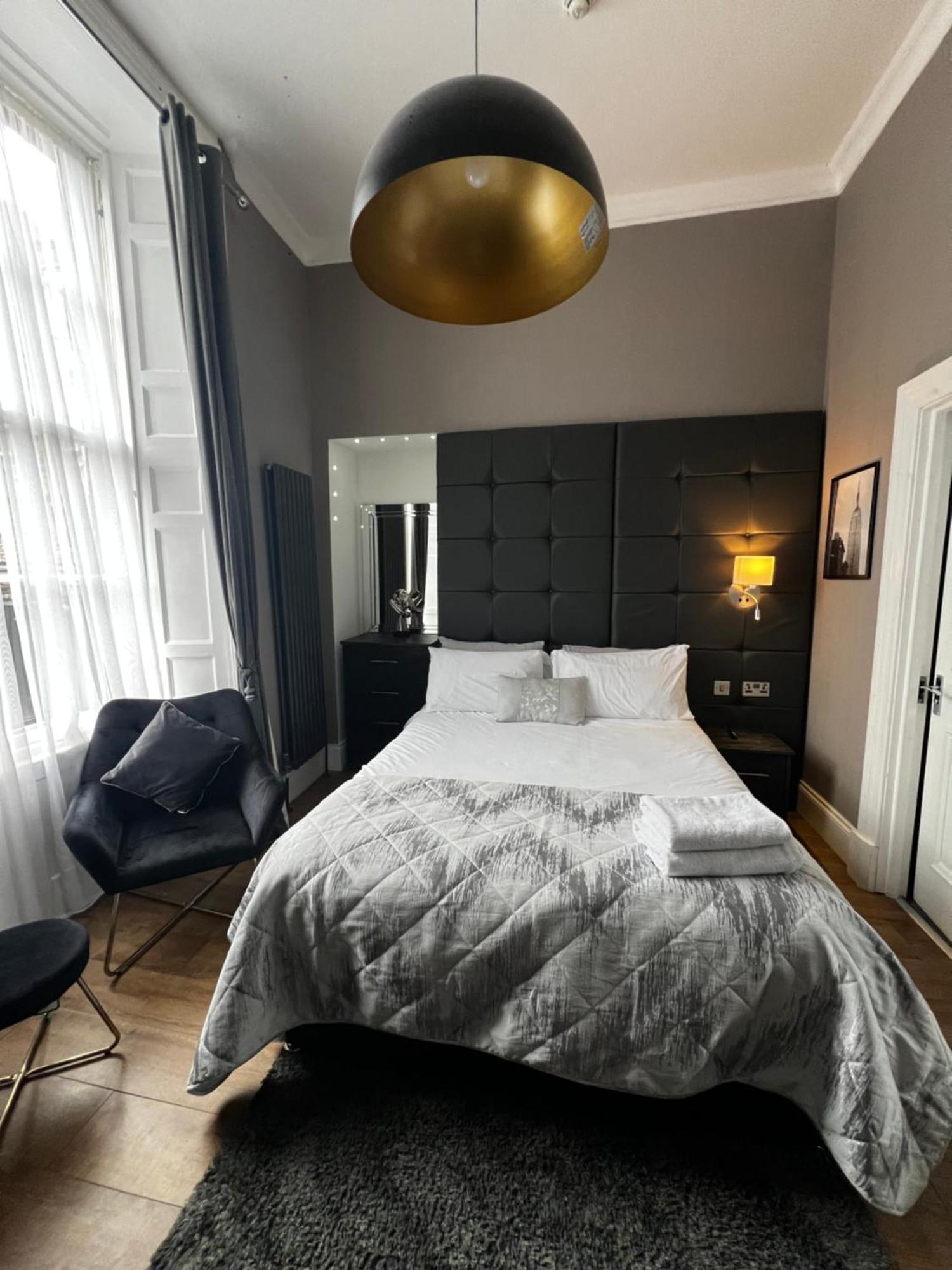 Amani Apartments - Glasgow City Centre Екстериор снимка