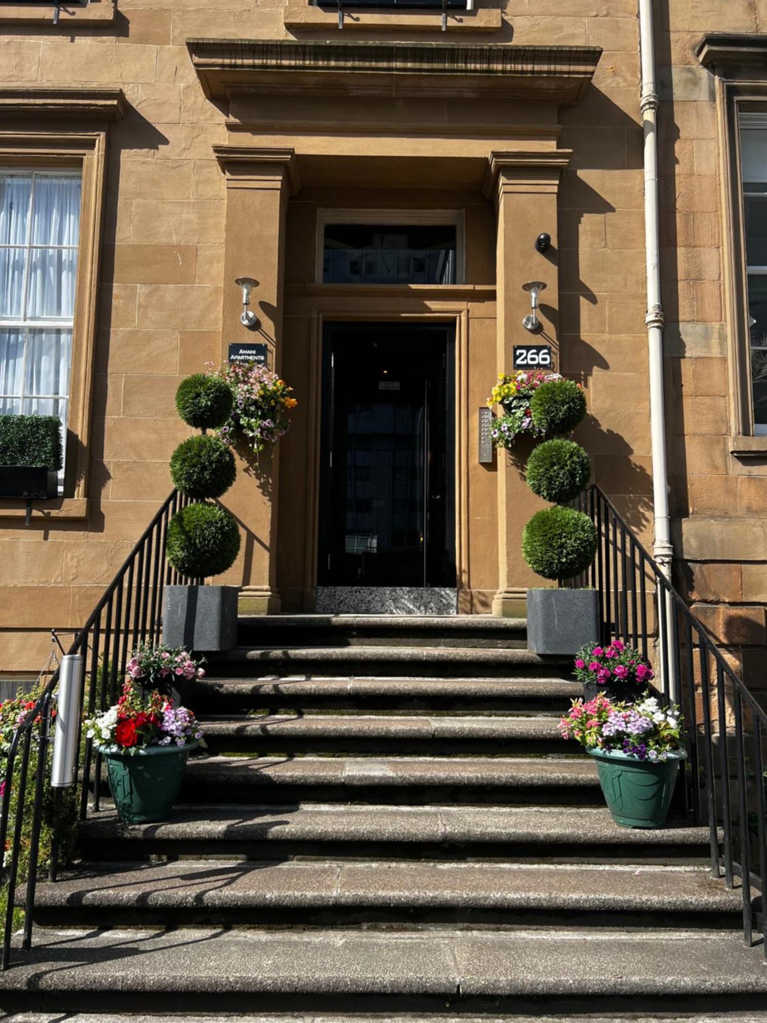 Amani Apartments - Glasgow City Centre Екстериор снимка