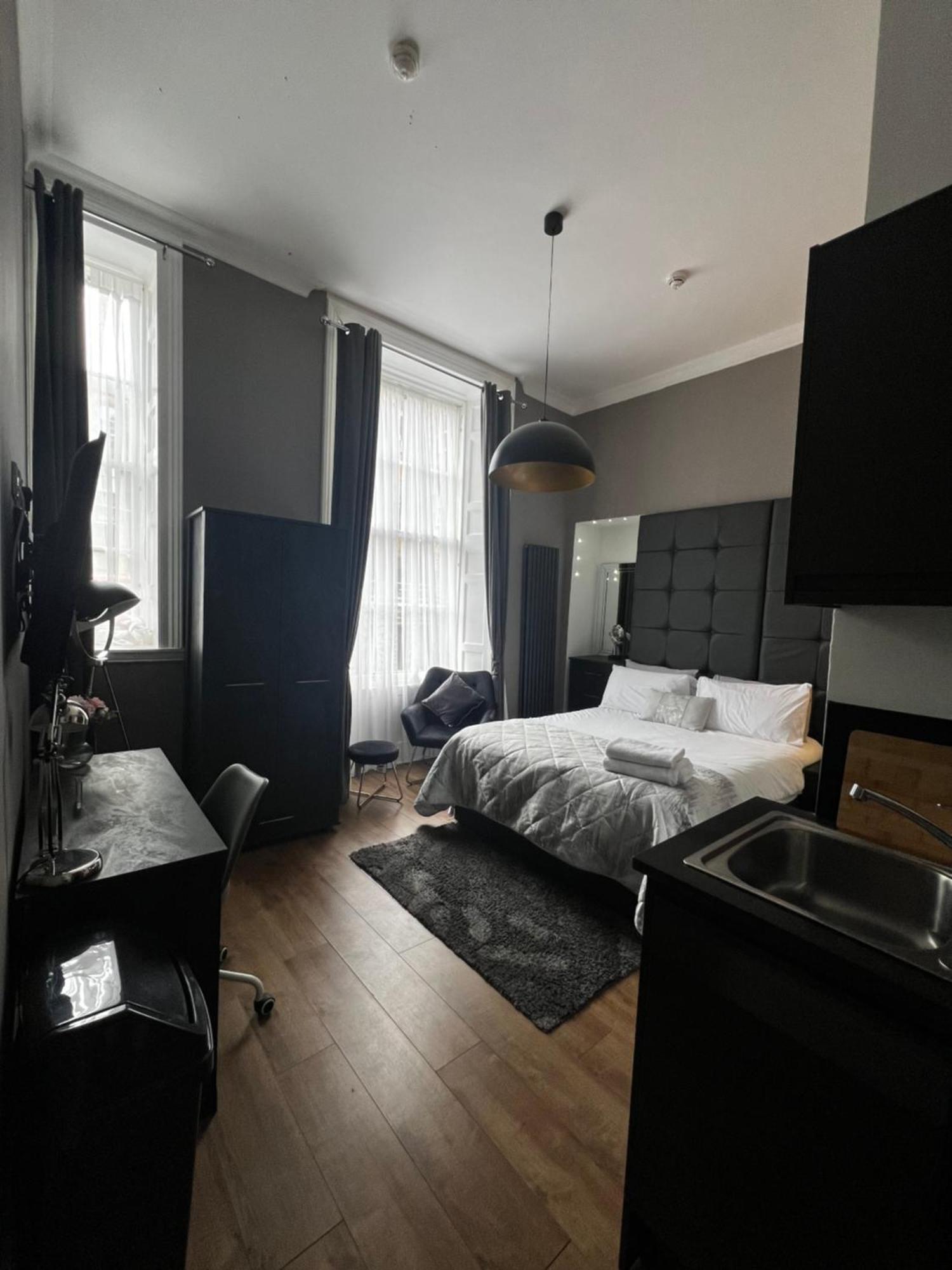 Amani Apartments - Glasgow City Centre Екстериор снимка